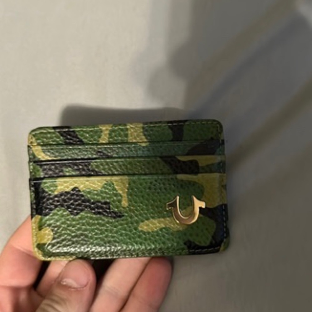 True Religion Camo Cardholder Unisex